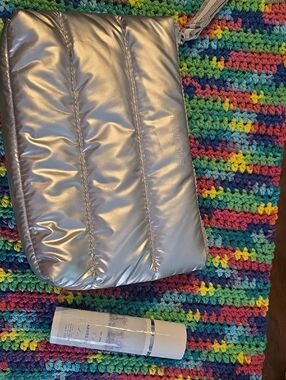New Lalicious Brand Apres Ski Limited Edition Body Oil And Matching Quilted Bag